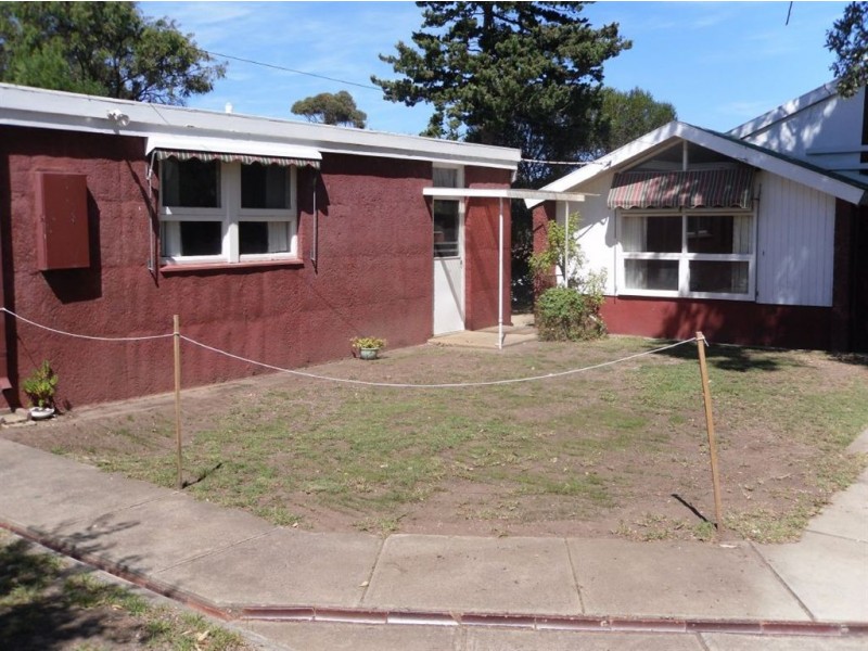 8 Wattle Drive, Victor Harbor SA 5211