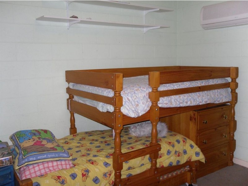 25 Petrel Avenue, Encounter Bay SA 5211