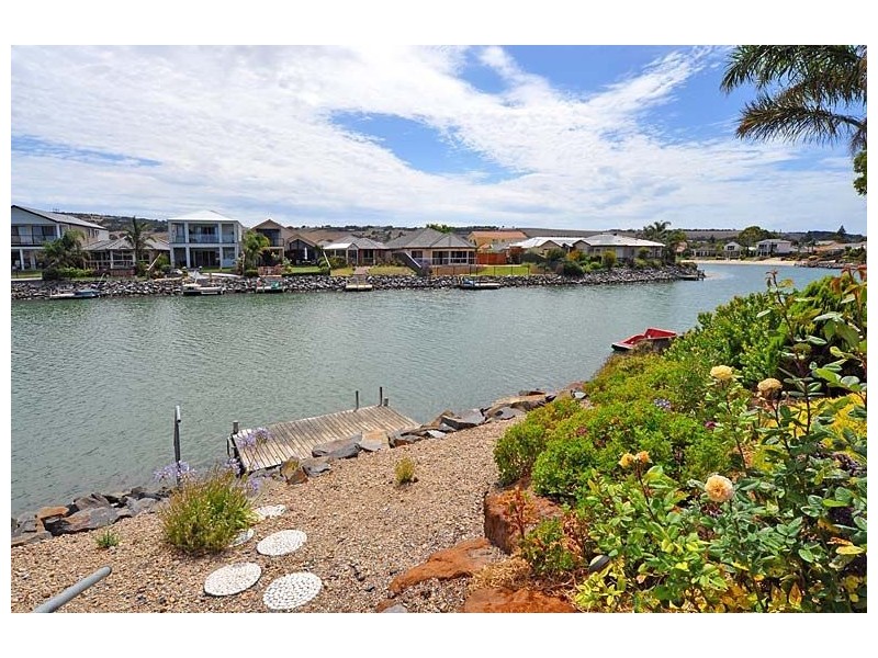 38 Lakeside Circuit, Encounter Bay SA 5211