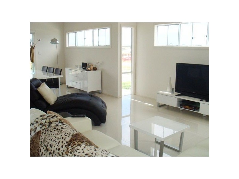 10 Lawrence St, Goolwa North SA 5214