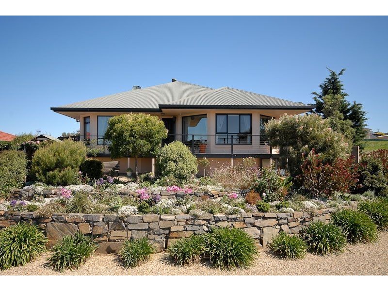 43 Stone Hut Circuit, Encounter Bay SA 5211