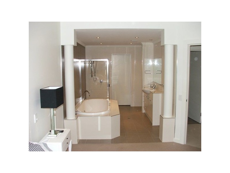 10/145-147 Hindmarsh Road, Victor Harbor SA 5211
