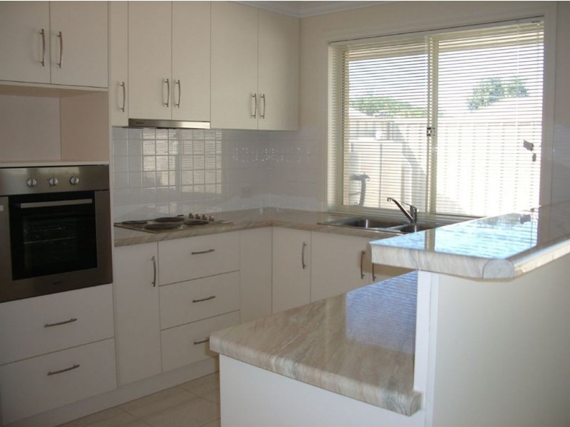 5/6 Churchill Road, Victor Harbor SA 5211