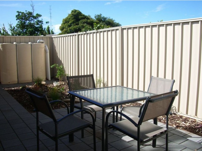 5/6 Churchill Road, Victor Harbor SA 5211