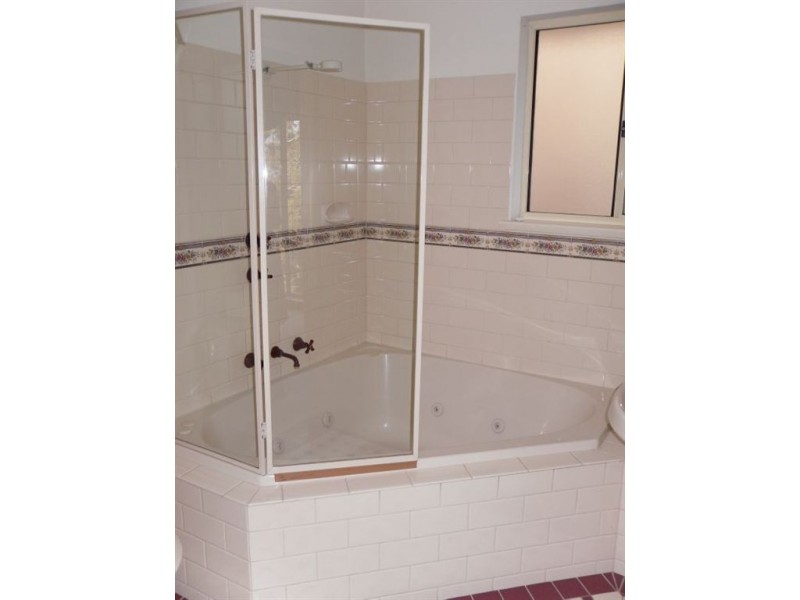 6 Fernbank Road, Victor Harbor SA 5211