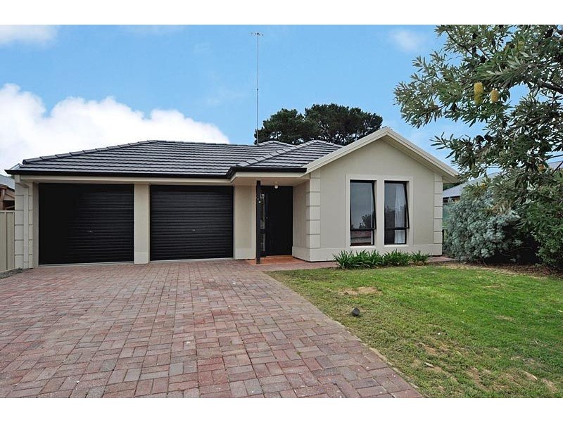 13 Robb Street, Encounter Bay SA 5211