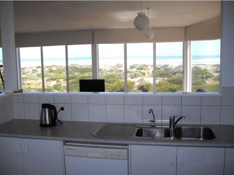 17 Newell Avenue, Middleton SA 5213