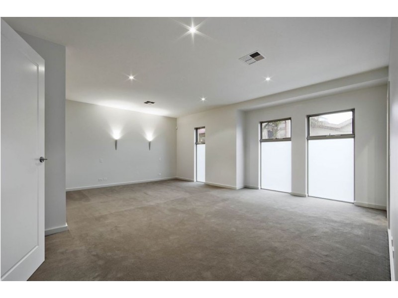 9 Le Fevre Terrace, North Adelaide SA 5006