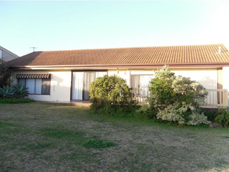 2 Seaview Road, Port Elliot SA 5212