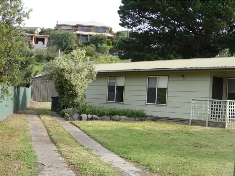 25 Higgins Street, Encounter Bay SA 5211