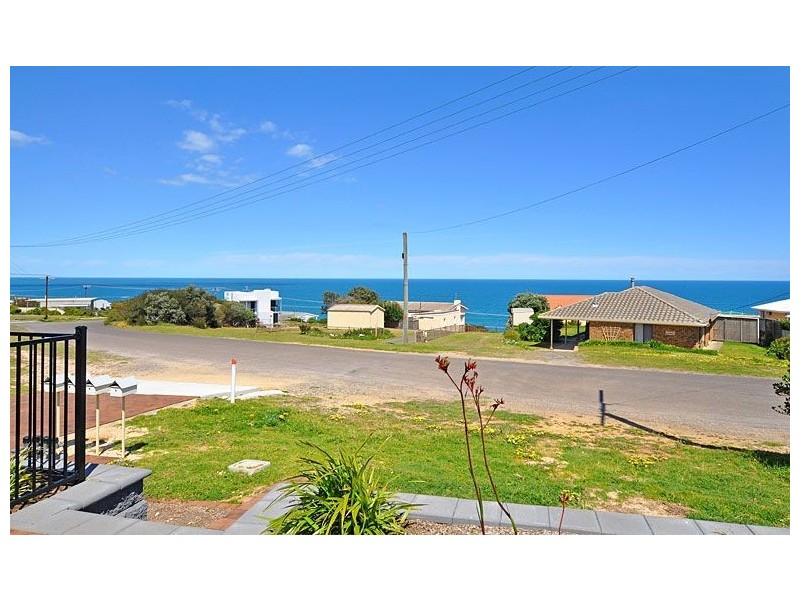 Villa 2/10 Battunga Avenue, Port Elliot SA 5212