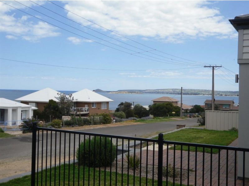 Villa 2/10 Battunga Avenue, Port Elliot SA 5212