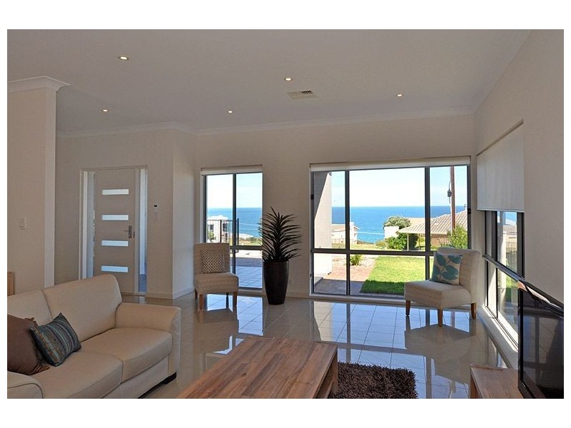 Villa 2/10 Battunga Avenue, Port Elliot SA 5212