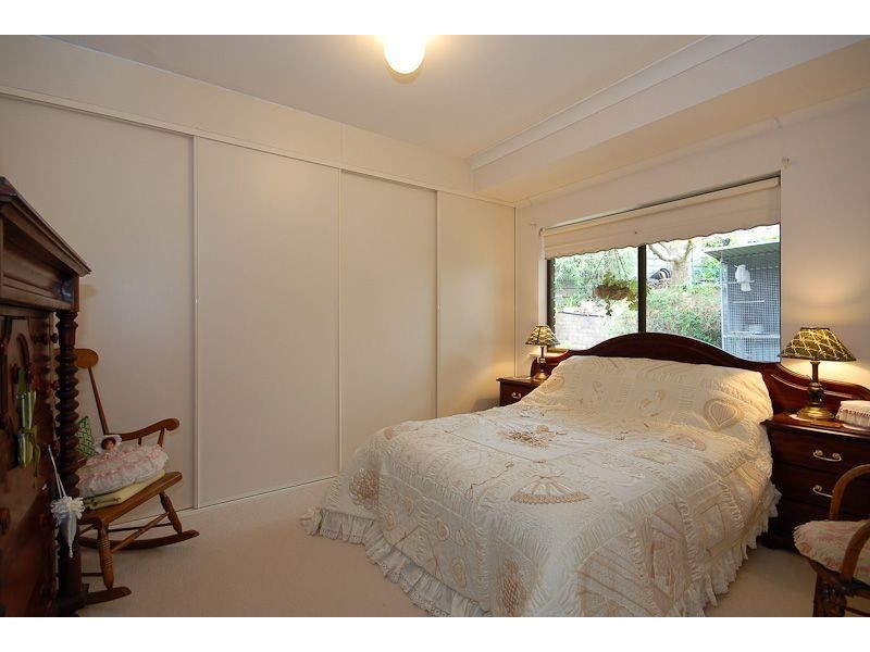 4 Fernbank Road, Victor Harbor SA 5211