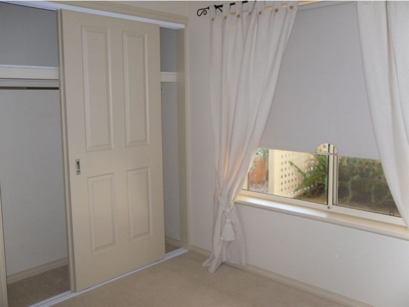 14 Coromandel Drive, Mccracken SA 5211