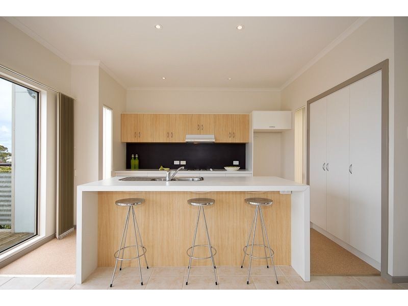 28 High Street, Victor Harbor SA 5211