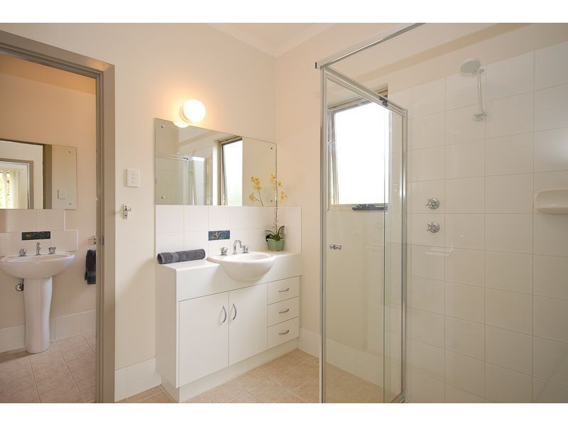 28 High Street, Victor Harbor SA 5211