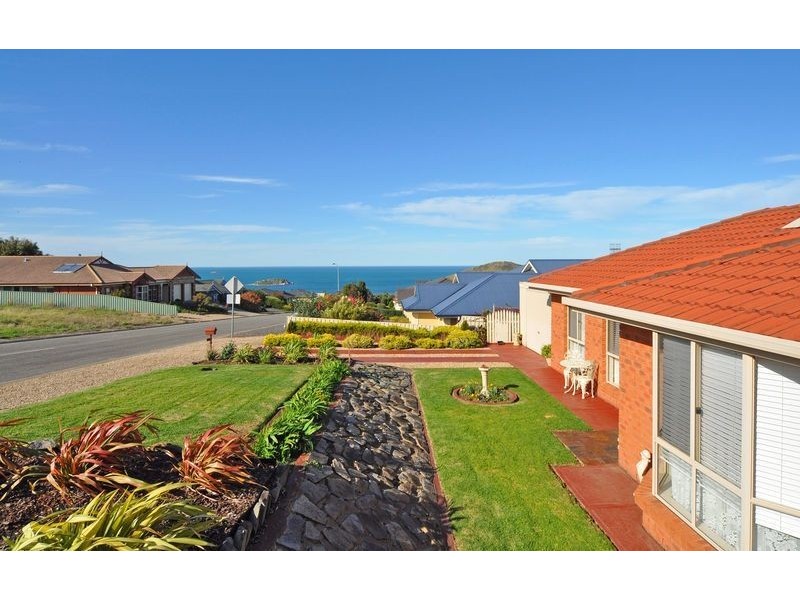 41 Southern Right Crescent, Encounter Bay SA 5211