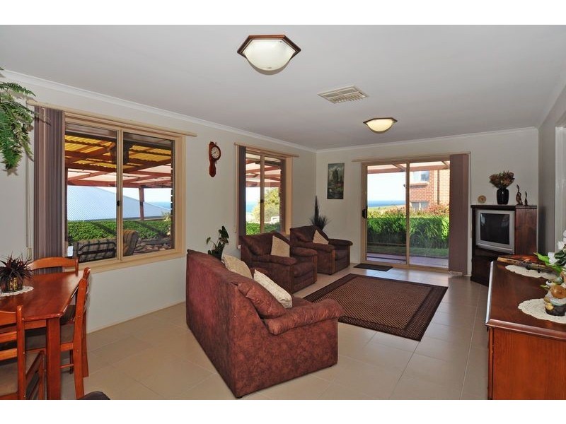 41 Southern Right Crescent, Encounter Bay SA 5211