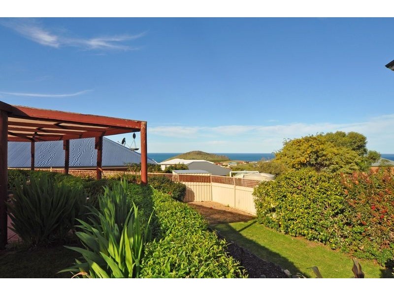 41 Southern Right Crescent, Encounter Bay SA 5211