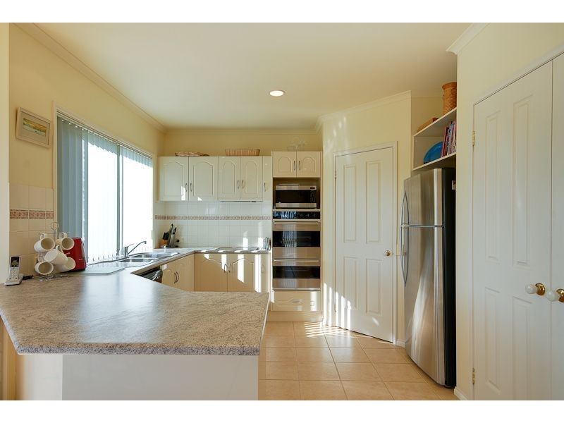 102 Rapid Drive, Mccracken SA 5211