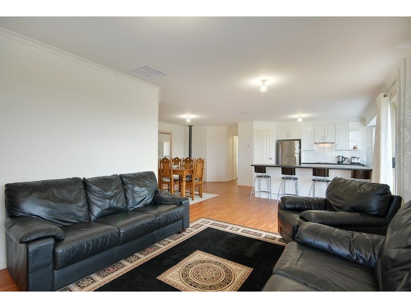 190 Excelsior Parade, Hindmarsh Island SA 5214