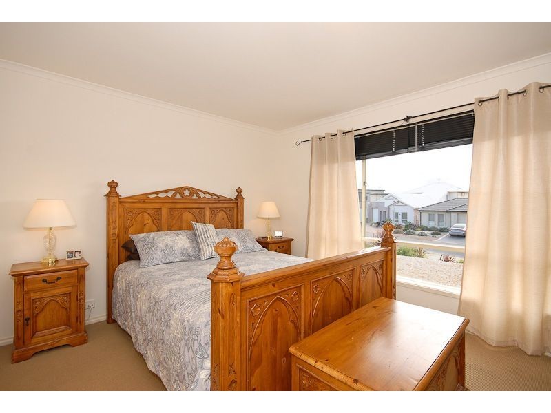 190 Excelsior Parade, Hindmarsh Island SA 5214