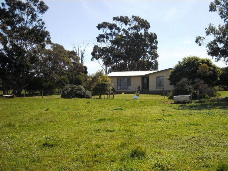 221 Blockers Road, Waitpinga SA 5211