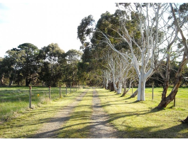 221 Blockers Road, Waitpinga SA 5211