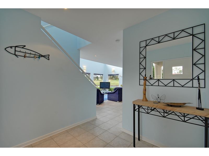 1/7 Tam O’Shanter Place, Mccracken SA 5211