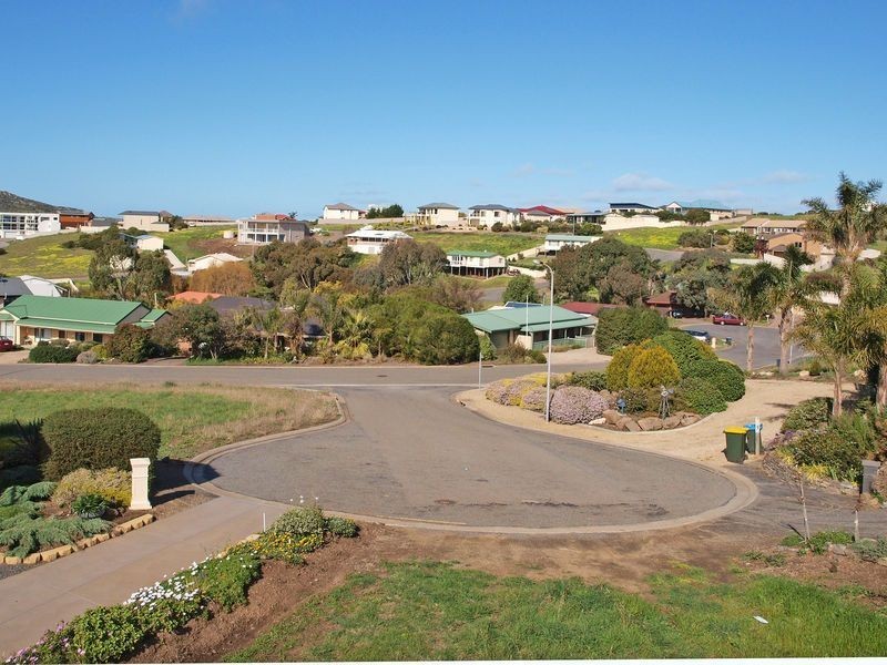 5 Woodard Court, Encounter Bay SA 5211