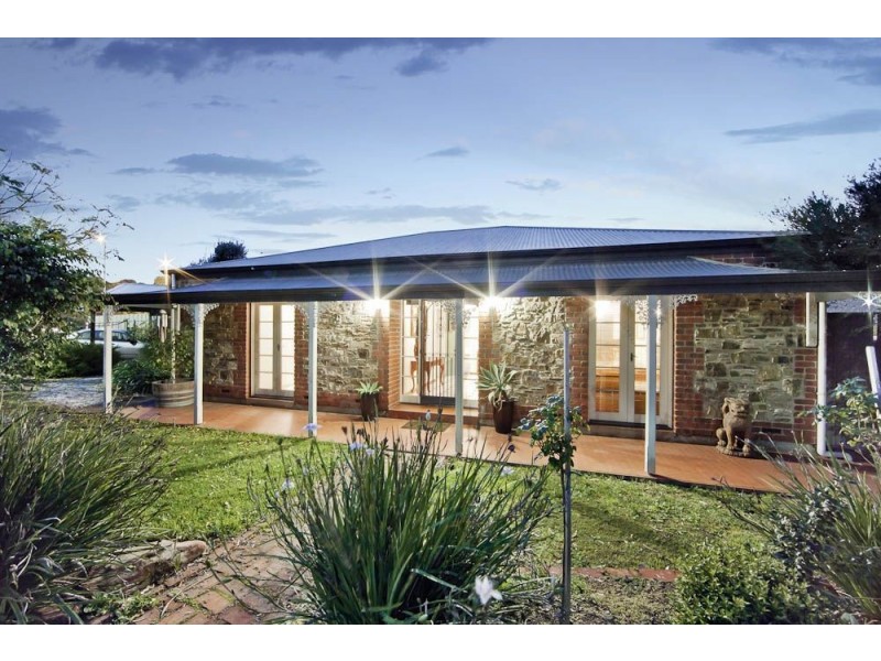 1 Leak Avenue, Glenelg North SA 5045