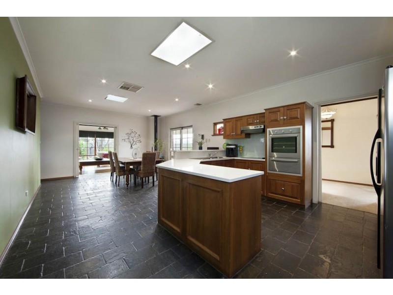 1 Leak Avenue, Glenelg North SA 5045