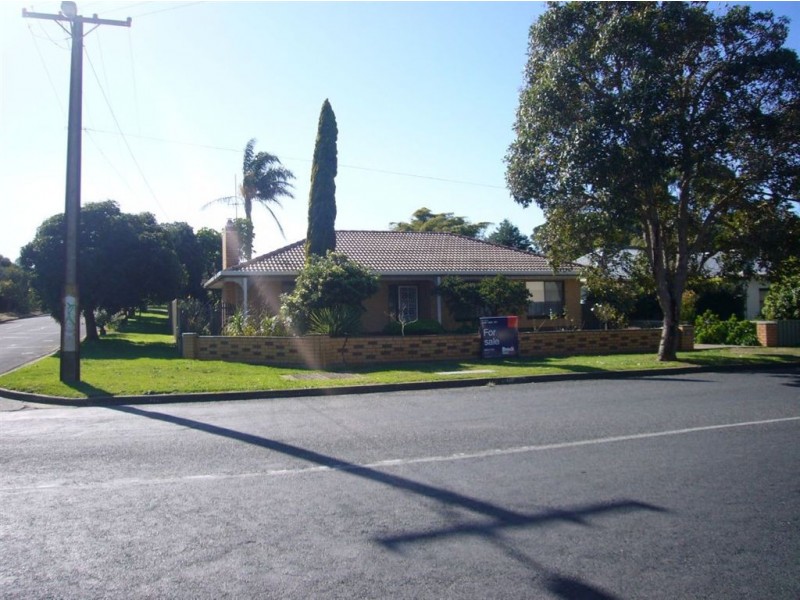 92 Seaview Road, Victor Harbor SA 5211