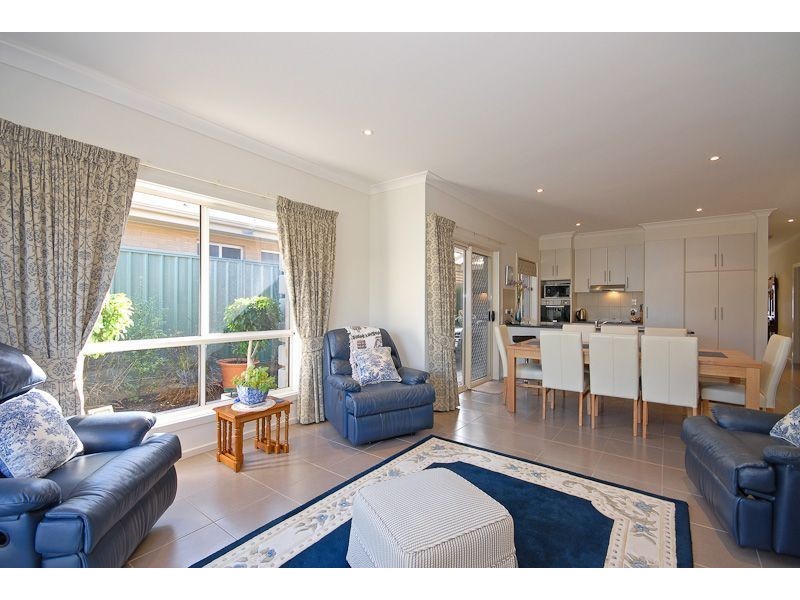 11 Jeffery Drive, Encounter Bay SA 5211