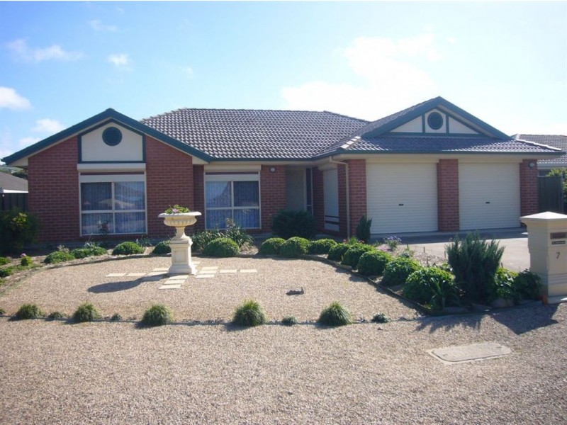 7 Crystal Court, Encounter Bay SA 5211