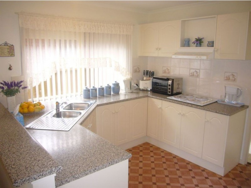 7 Crystal Court, Encounter Bay SA 5211