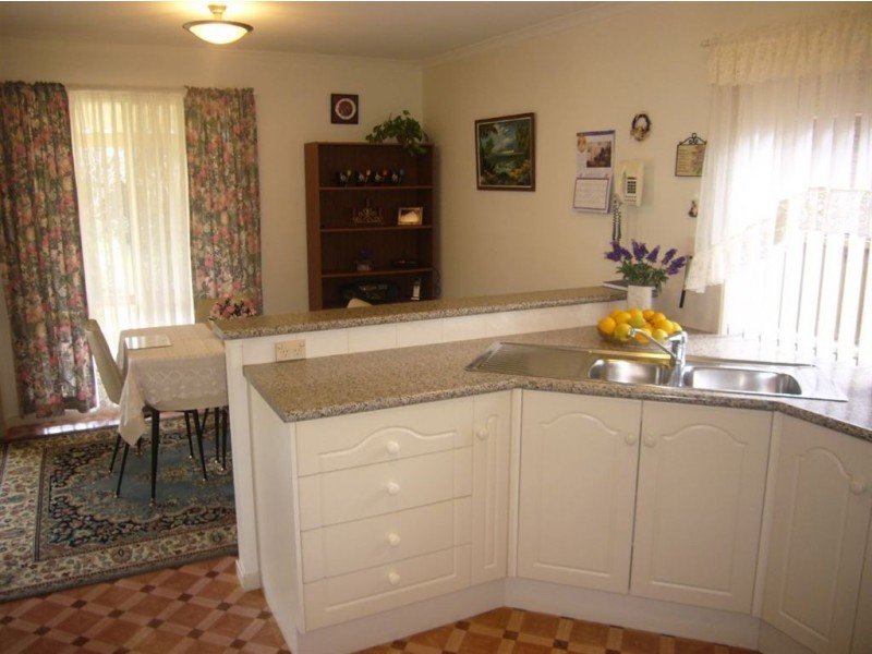 7 Crystal Court, Encounter Bay SA 5211