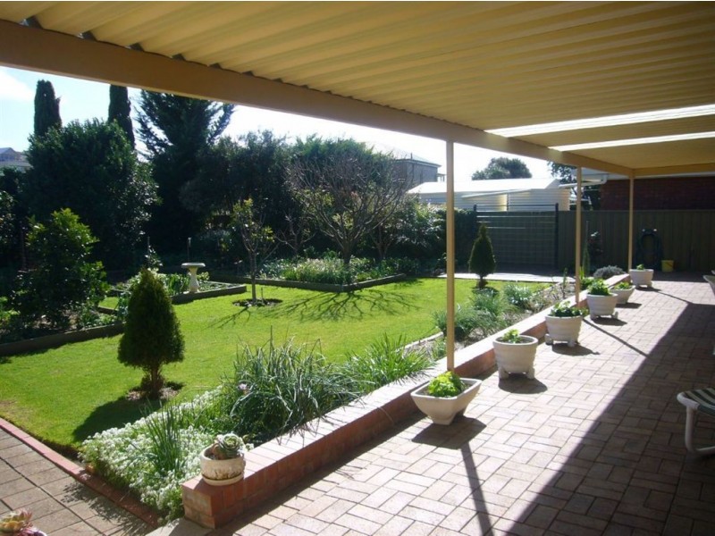 7 Crystal Court, Encounter Bay SA 5211