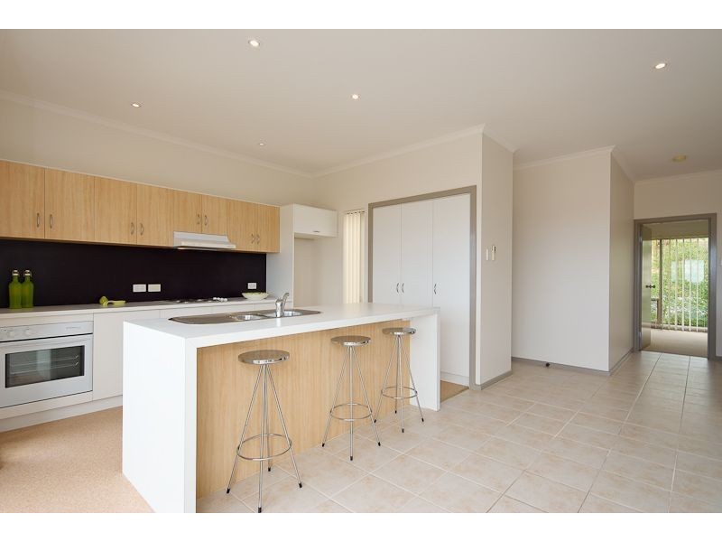 28 High Street, Victor Harbor SA 5211