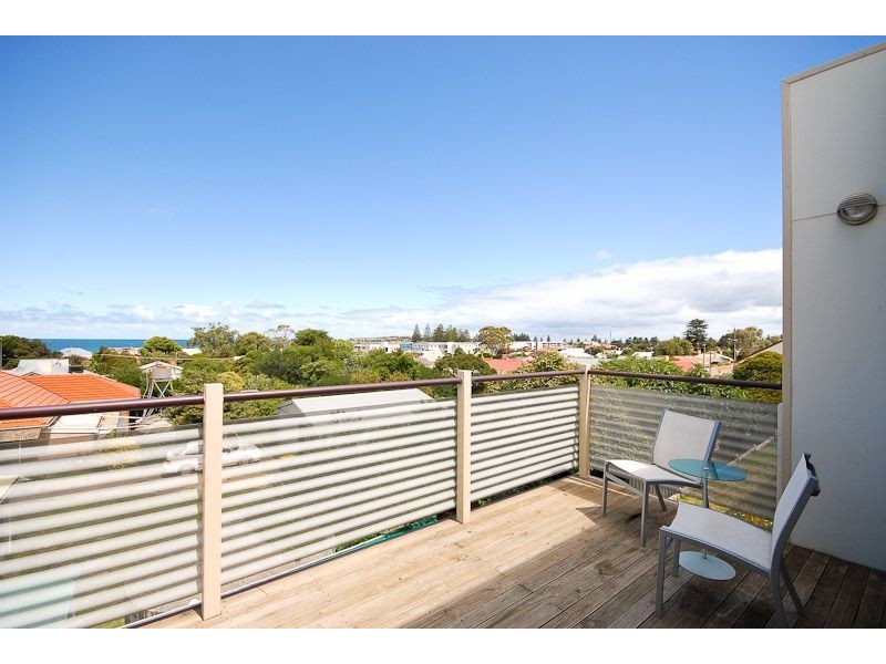 28 High Street, Victor Harbor SA 5211