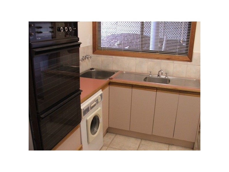 9 Millard Court, Encounter Bay SA 5211