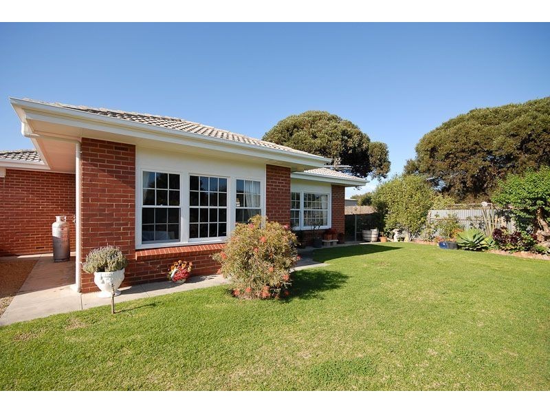 3/7c Tregonning Street, Victor Harbor SA 5211