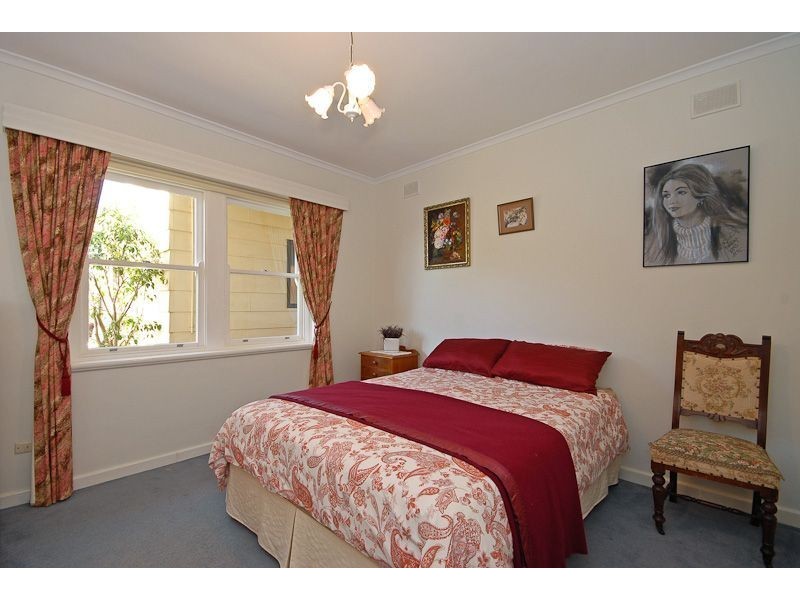 3/7c Tregonning Street, Victor Harbor SA 5211