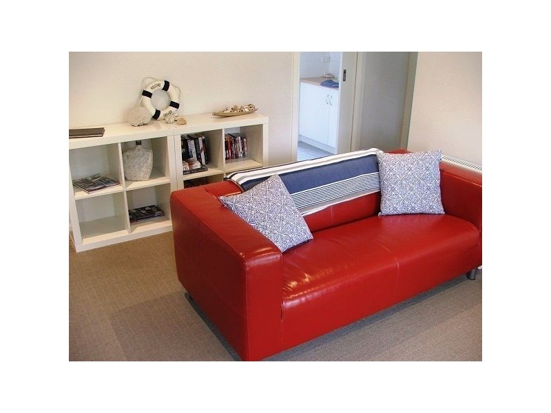 19 Sweetman Avenue, Encounter Bay SA 5211