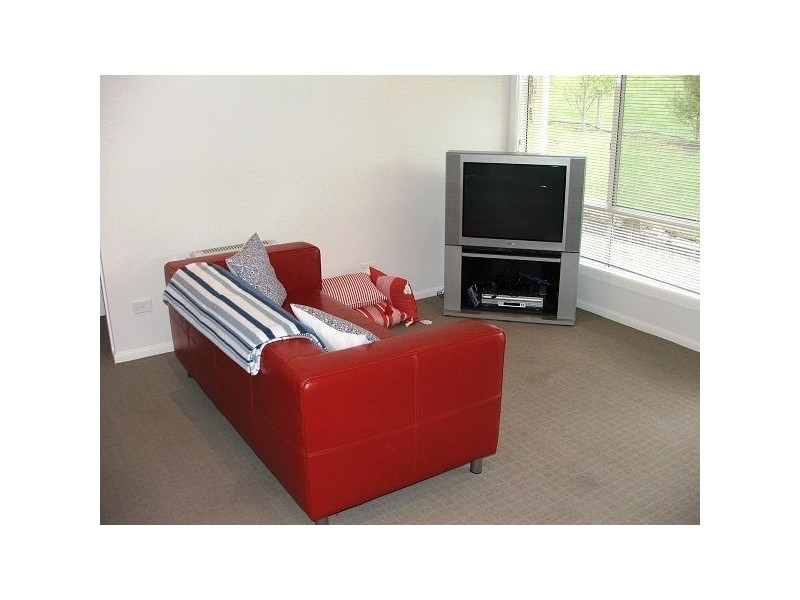 19 Sweetman Avenue, Encounter Bay SA 5211