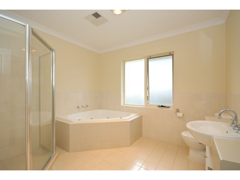139 Seagull Avenue, Hayborough SA 5211