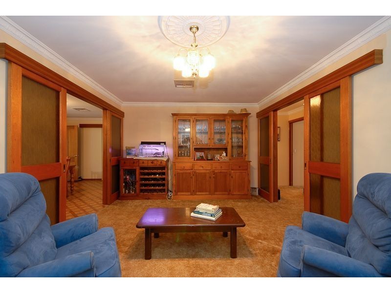 21 Lord Hobart Crescent, Encounter Bay SA 5211