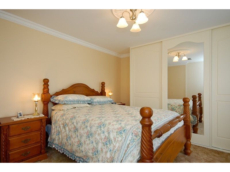 21 Lord Hobart Crescent, Encounter Bay SA 5211