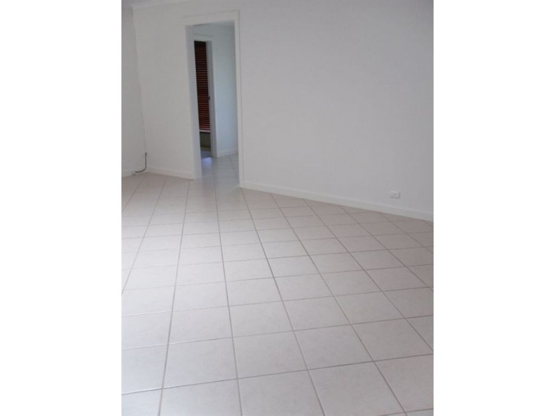 37 Renown Avenue, Victor Harbor SA 5211